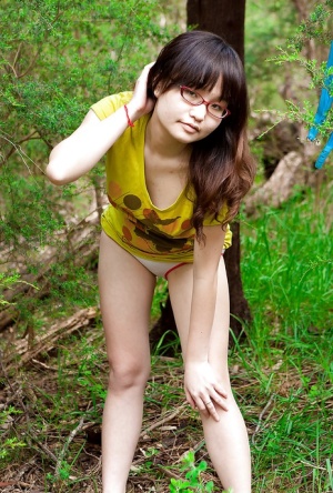 Asian Beauty Naked In Nature